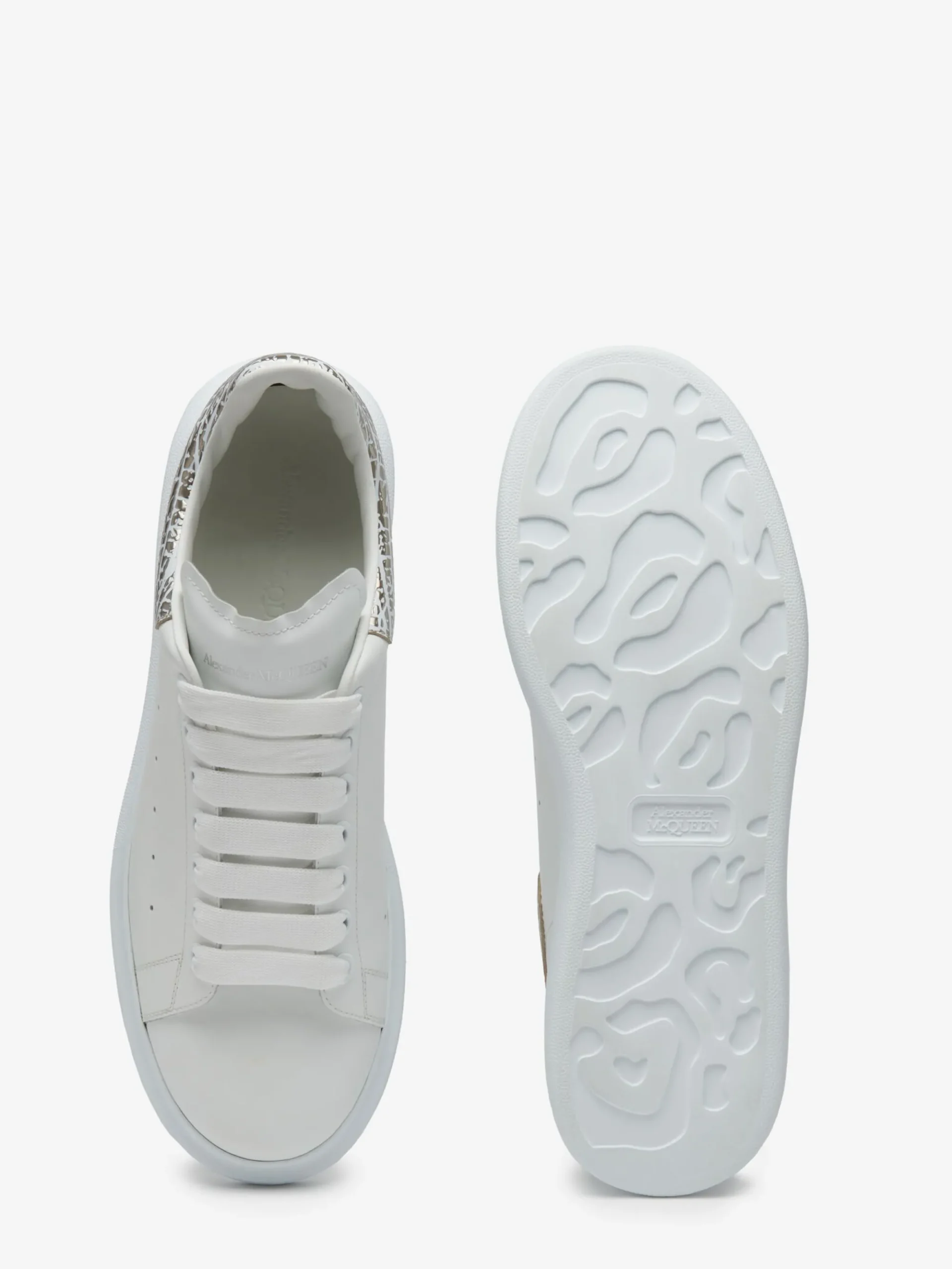 Men's Oversized Sneaker in >Alexander McQueen Shop