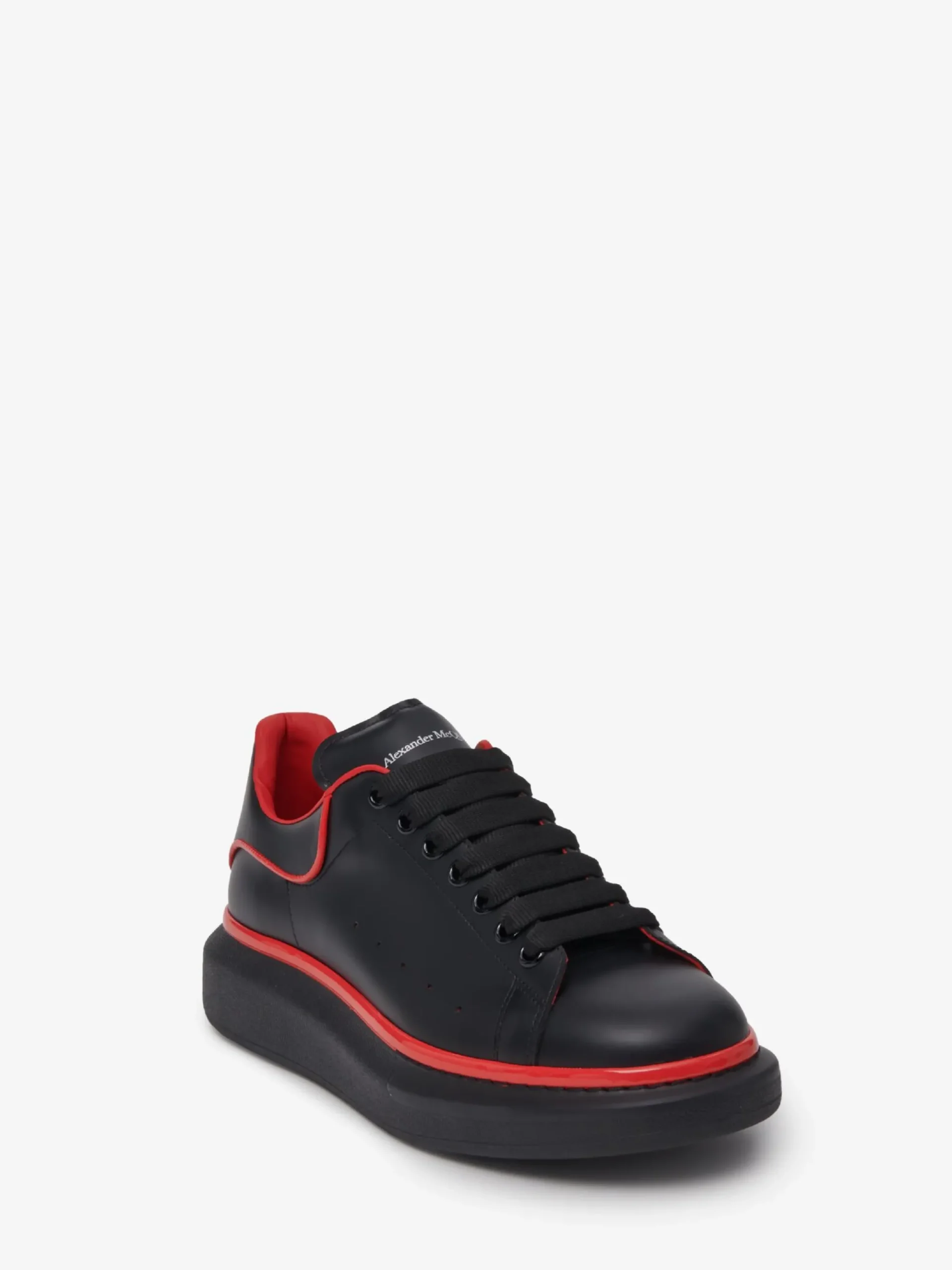Men's Oversized Sneaker in >Alexander McQueen Store