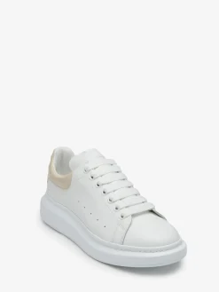 Men's Oversized Sneaker in ><noscript><img width=
