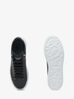 Men's Oversized Sneaker in ><noscript><img width=