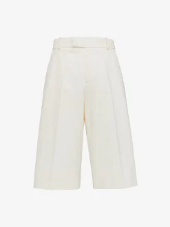 Men's Pleated Baggy Shorts in >Alexander McQueen Hot