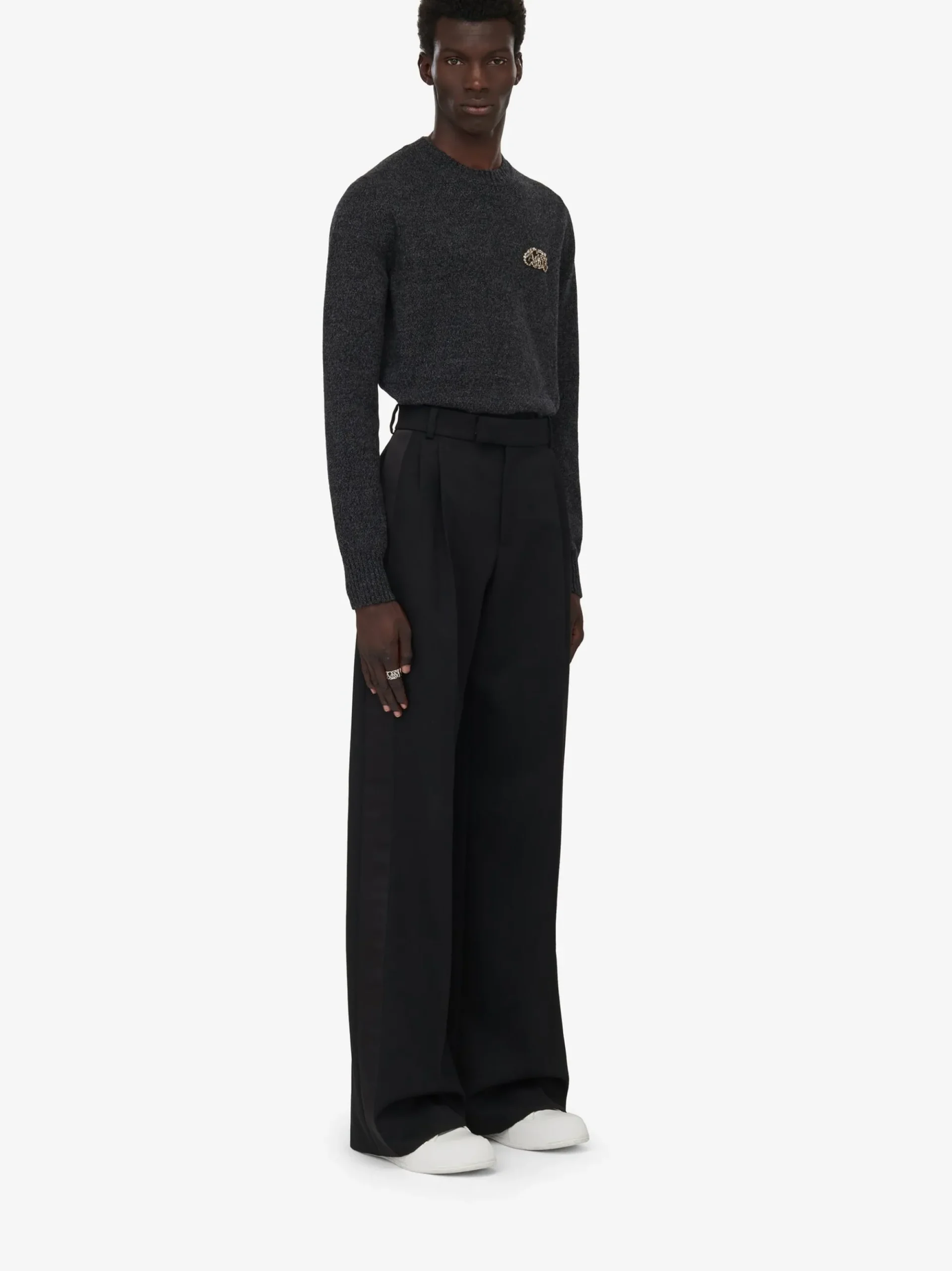 Men's Pleated Baggy Trousers in >Alexander McQueen Shop
