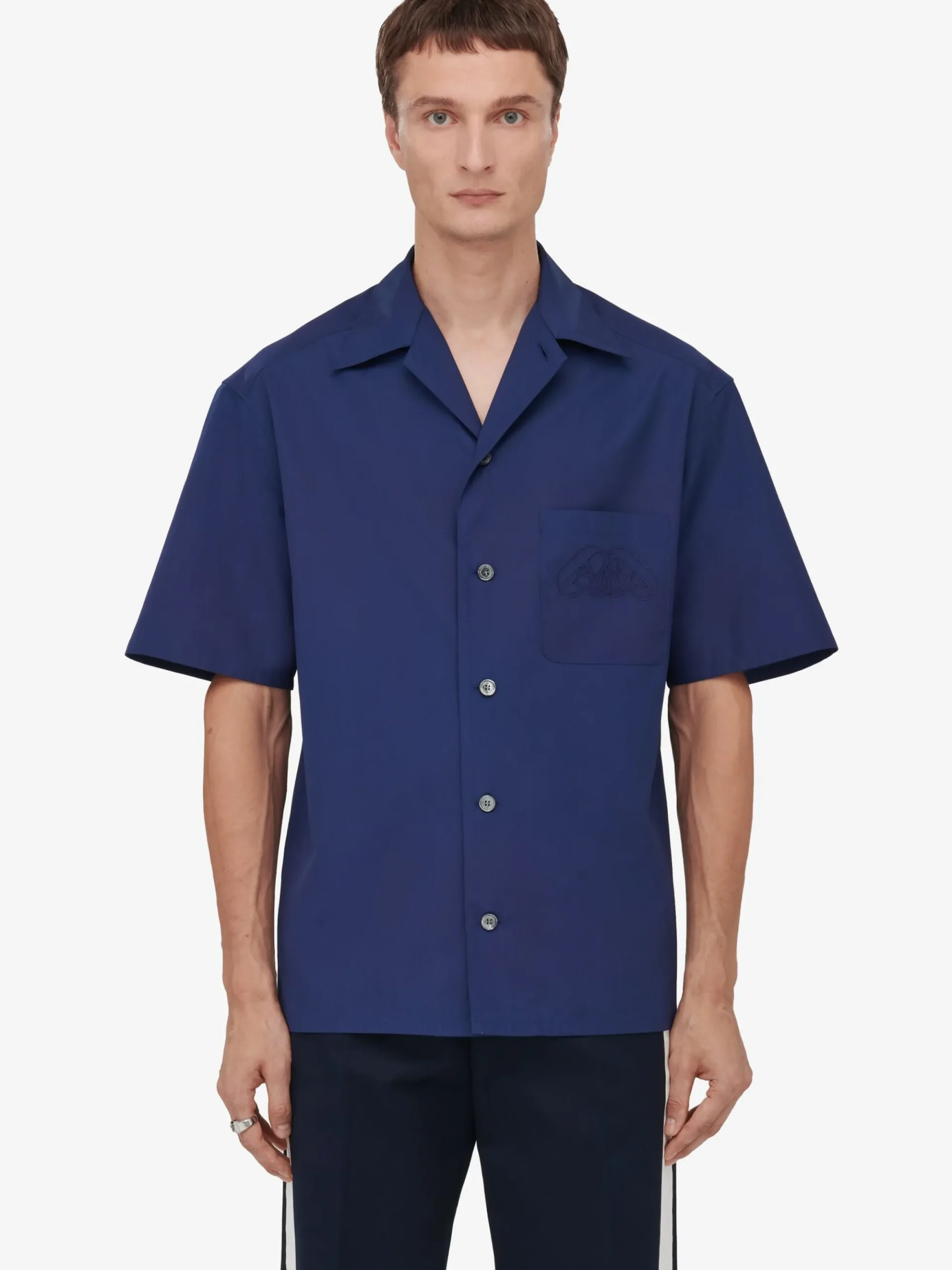 Men's Seal Logo Bowling Shirt in >Alexander McQueen Discount