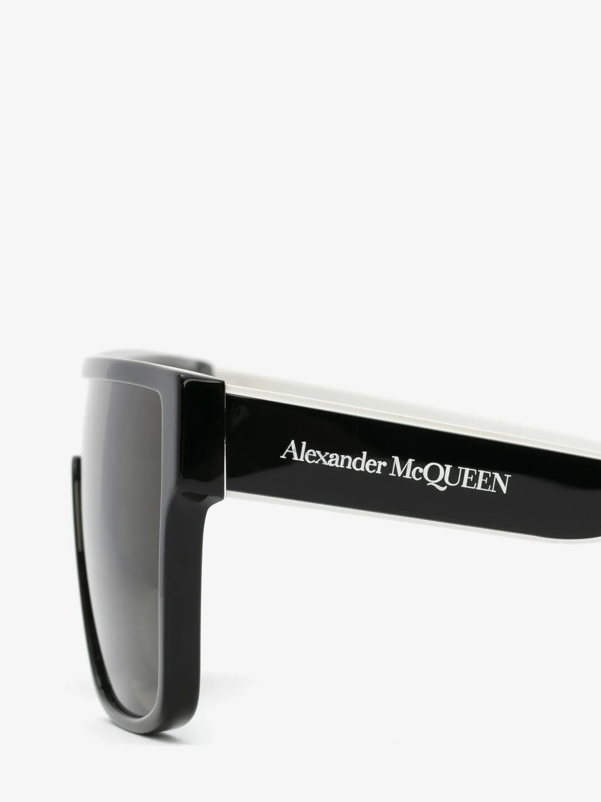 Men's Selvedge Oversized Mask Sunglasses in >Alexander McQueen Discount