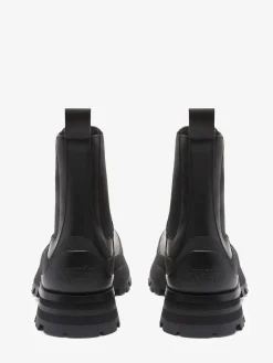 Men's Wander Chelsea Boot in ><noscript><img width=