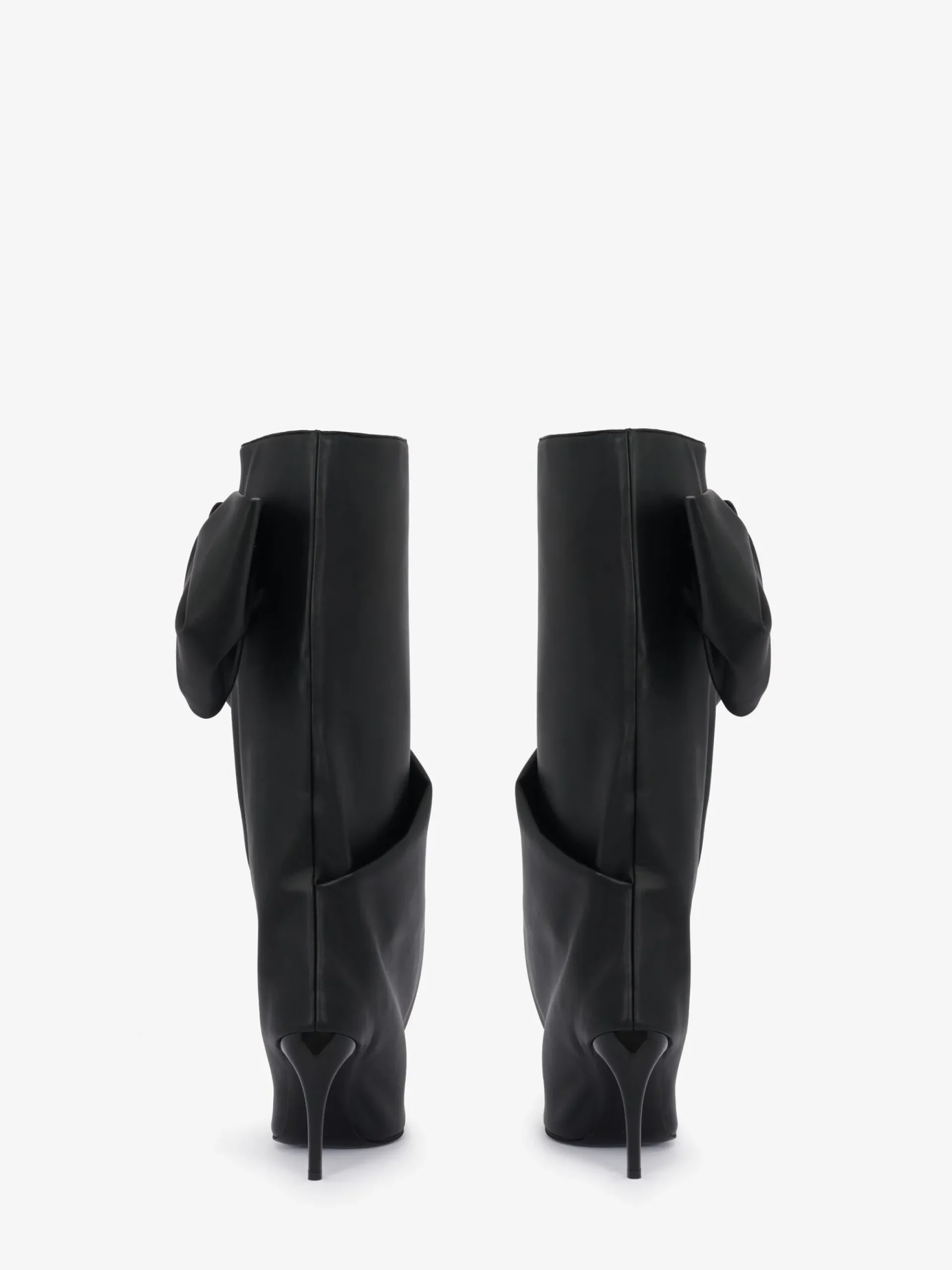 Women's Armadillo Bow Boot in >Alexander McQueen Outlet