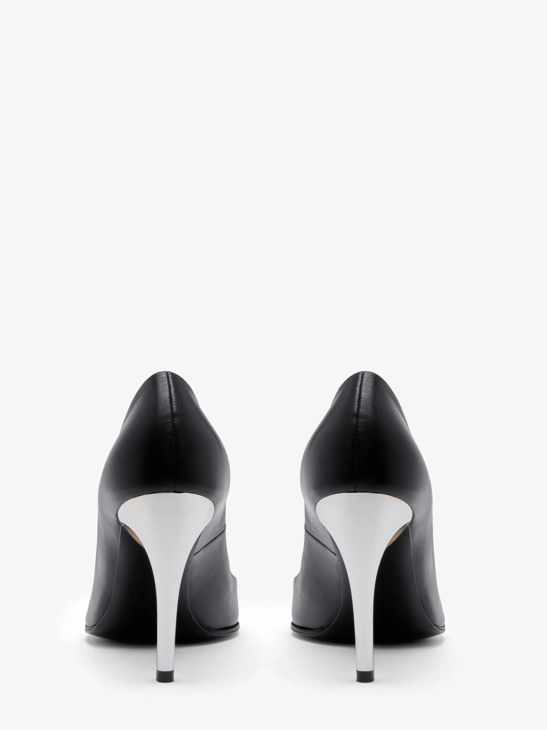 Women's Armadillo Pump in >Alexander McQueen Discount