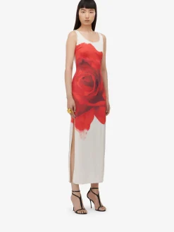 Women's Bleeding Rose Pencil Dress in ><noscript><img width=