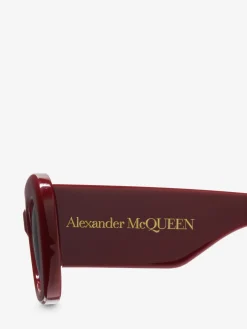 Women's Bold Cat-eye Sunglasses in ><noscript><img width=