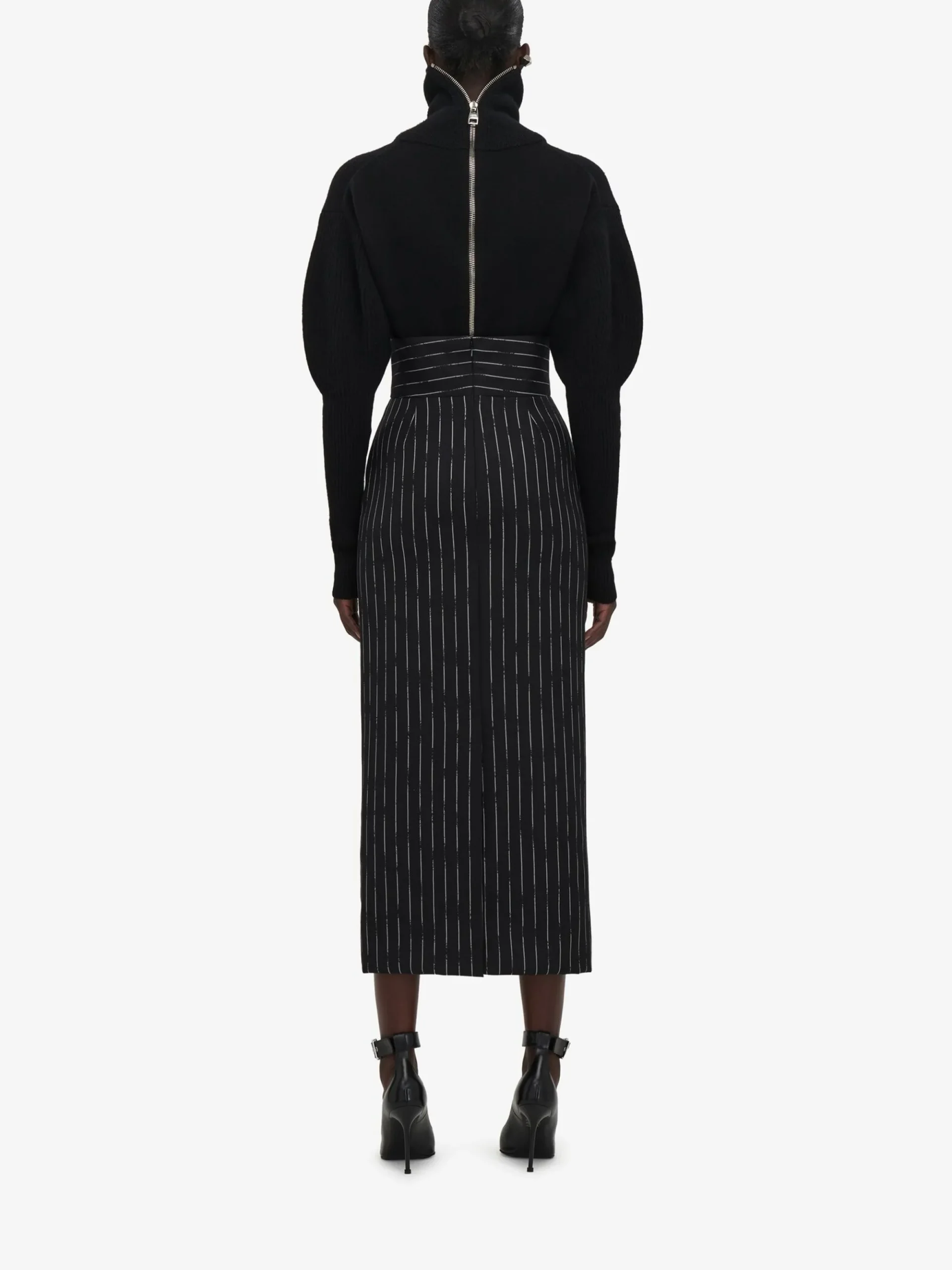Women's Broken Pinstripe Pencil Skirt in >Alexander McQueen Fashion
