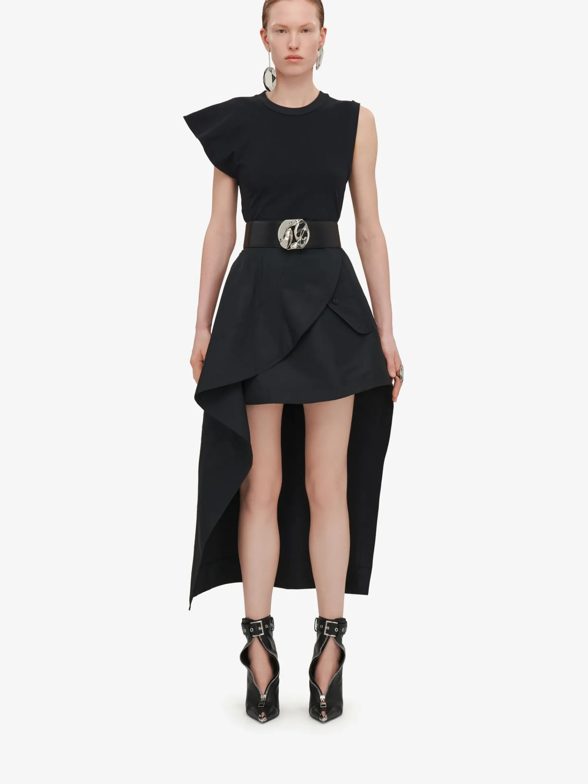 Women's Chain Link Waist Belt in >Alexander McQueen Sale