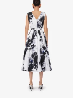 Women's Chiaroscuro Sleeveless Knot Dress in ><noscript><img width=