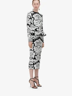 Women's Damask Jacquard Pencil Skirt in ><noscript><img width=