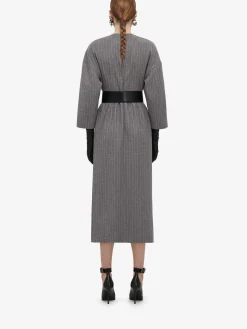 Women's Dropped Shoulder Pencil Dress in ><noscript><img width=