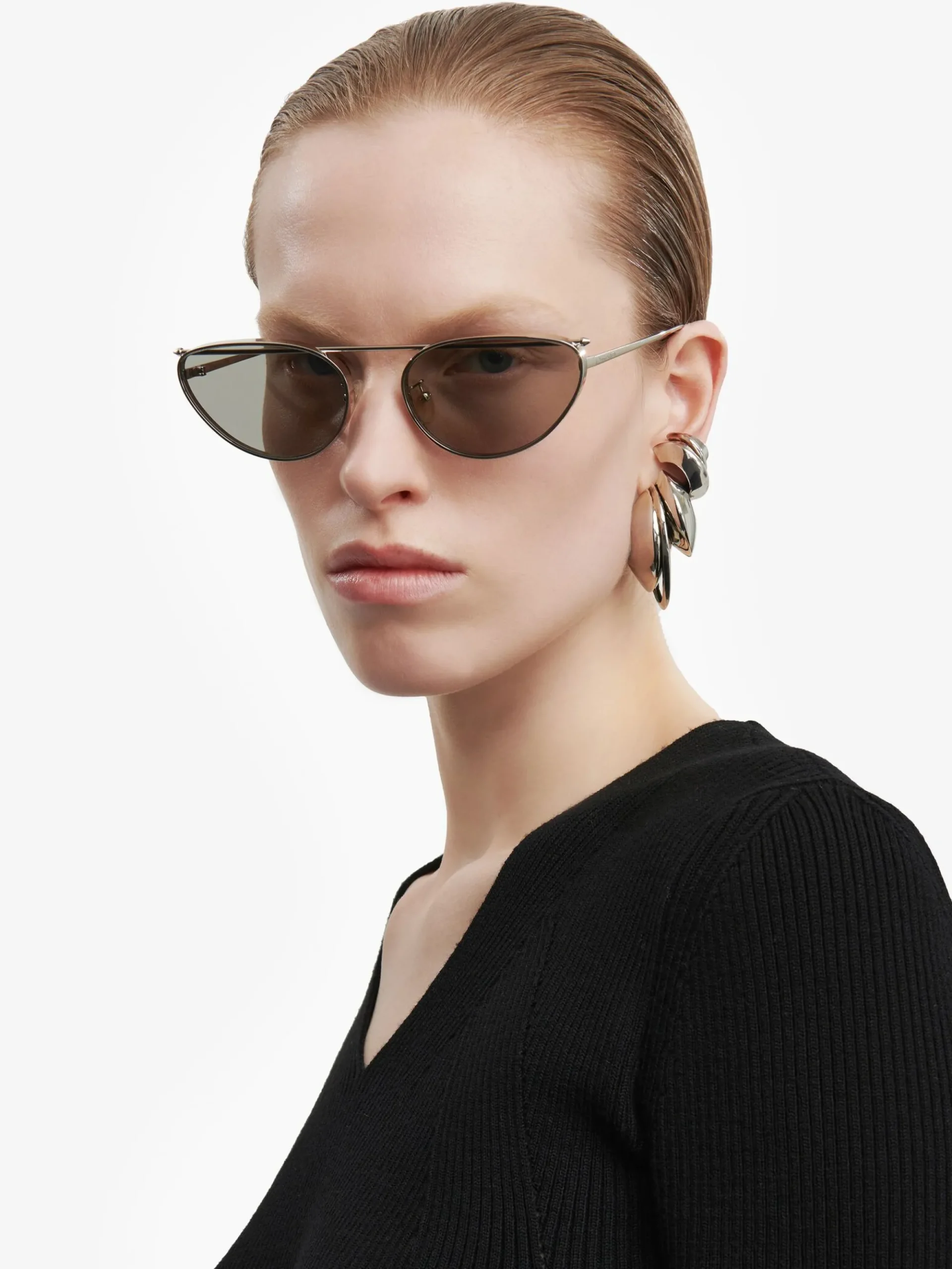 Women's Front Piercing Cat-eye Sunglasses in >Alexander McQueen Flash Sale