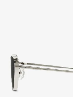 Women's Front Piercing Cat-eye Sunglasses in ><noscript><img width=