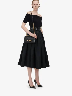 Women's Jewelled Satchel in ><noscript><img width=
