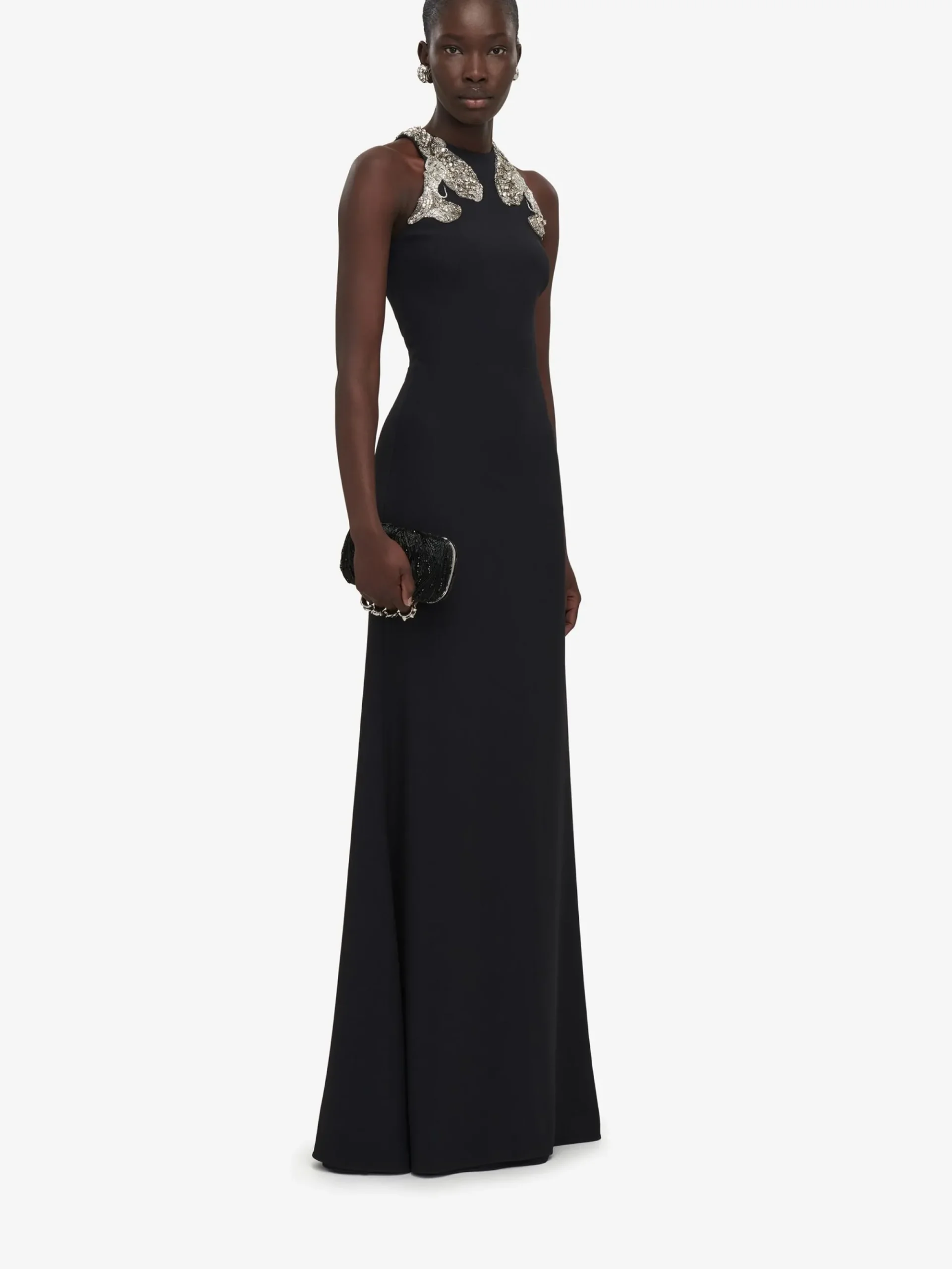Women's Knuckle Clutch in >Alexander McQueen Fashion
