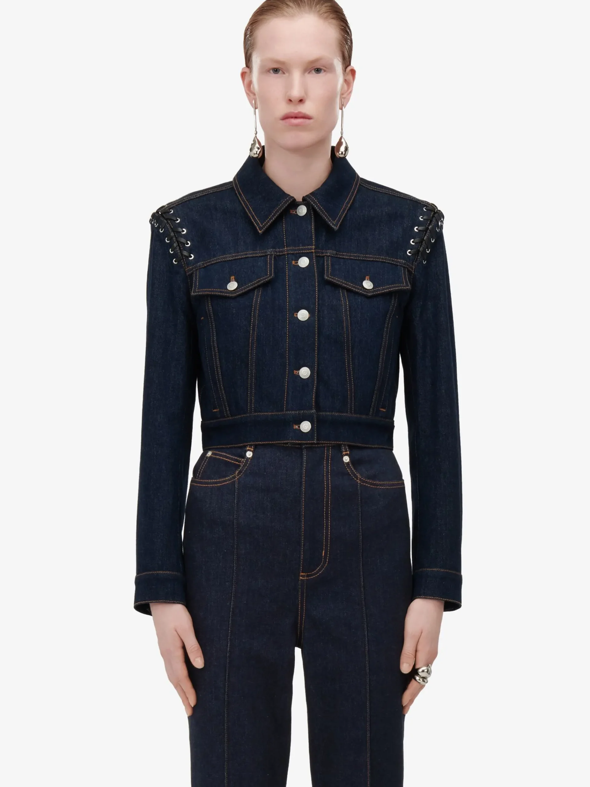 Women's Lace Detail Cropped Jacket in >Alexander McQueen Hot