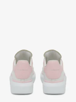 Women's Oversized Sneaker in ><noscript><img width=