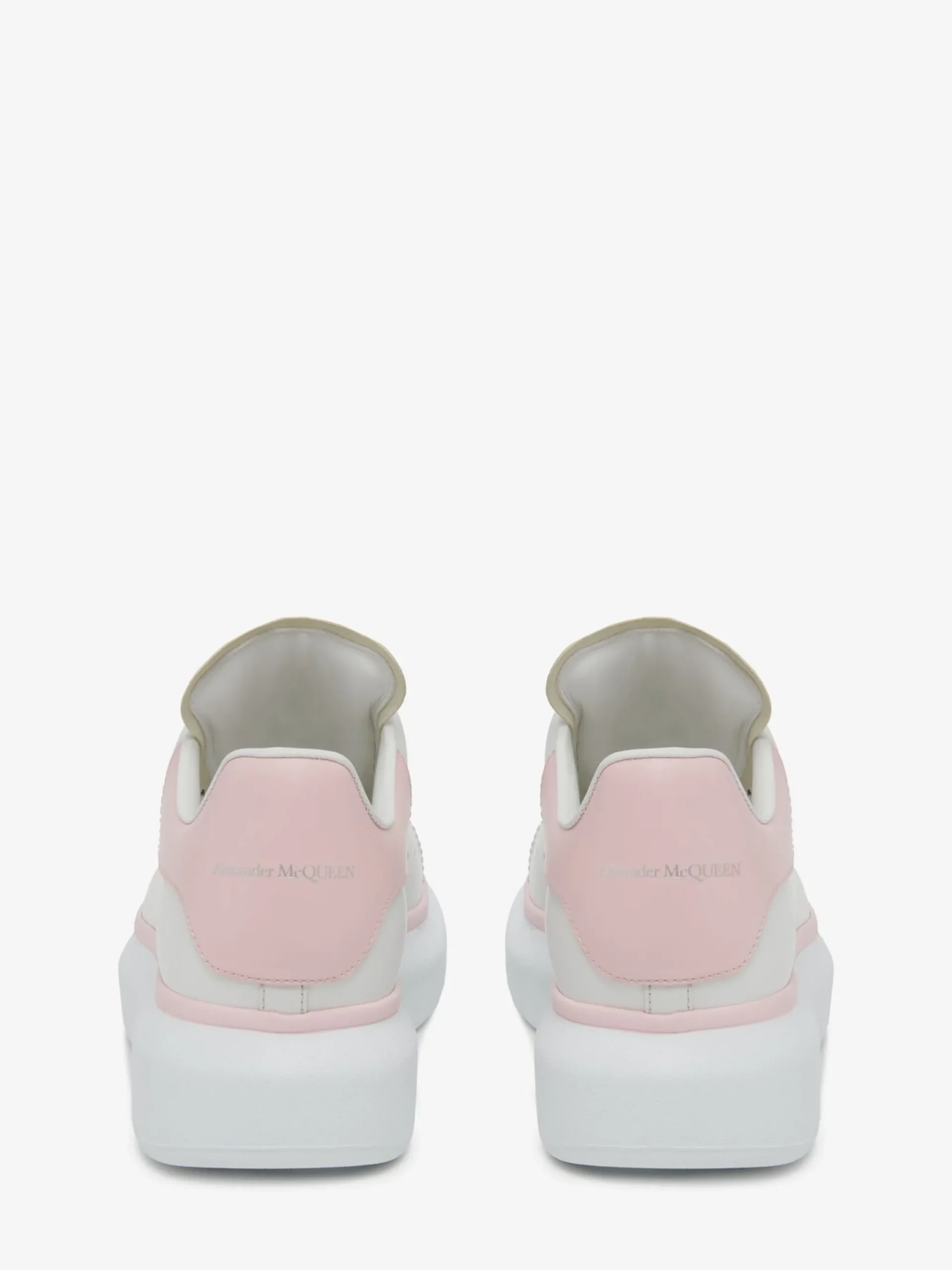 Women's Oversized Sneaker in >Alexander McQueen Outlet
