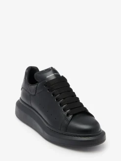 Women's Oversized Sneaker in ><noscript><img width=