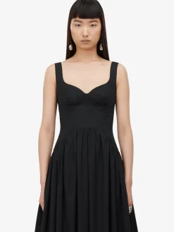 Women's Sweetheart Neckline Midi Dress in ><noscript><img width=