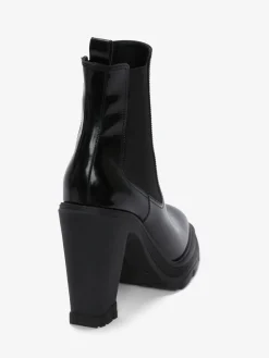 Women's Tread Heeled Chelsea Boot in ><noscript><img width=