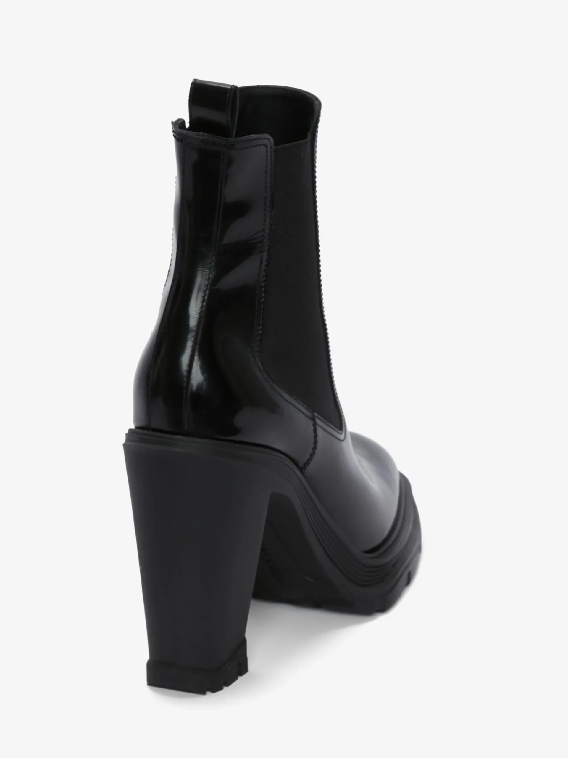 Women's Tread Heeled Chelsea Boot in >Alexander McQueen New