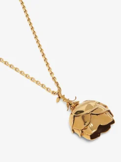 Women's Tudor Rose Necklace in ><noscript><img width=